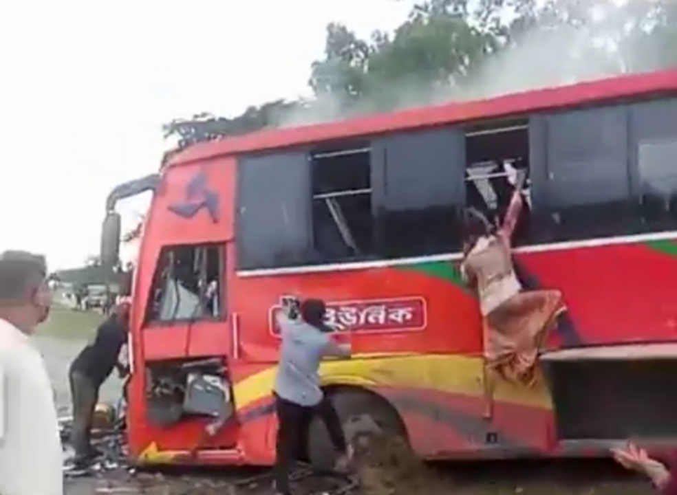 এই শীতে ভাঙন আতঙ্কে দিন কাটছে তাদের