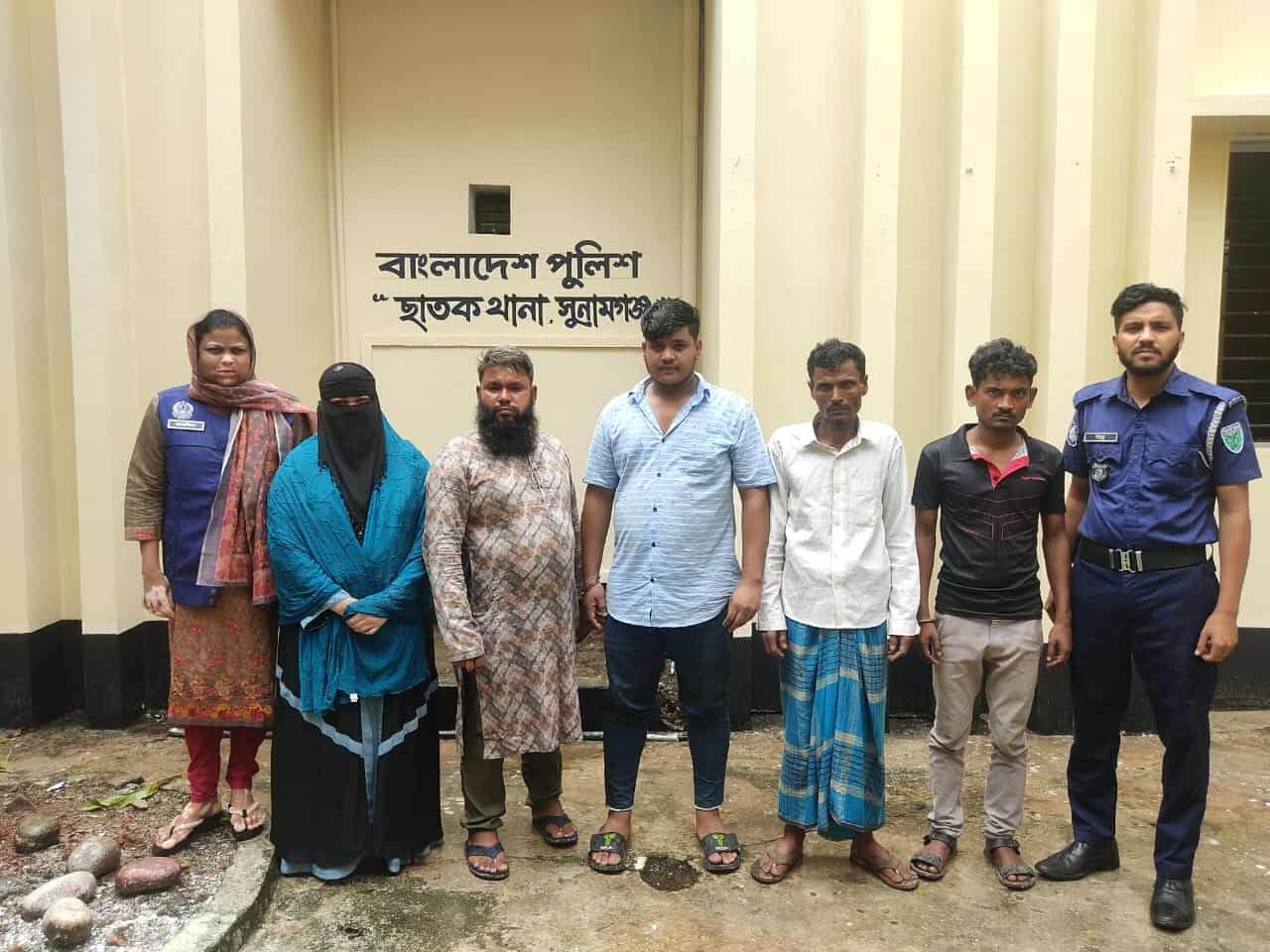 এই শীতে ভাঙন আতঙ্কে দিন কাটছে তাদের
