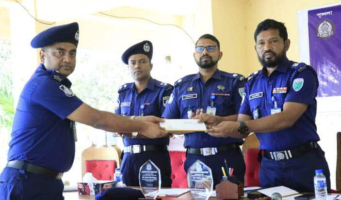 এই শীতে ভাঙন আতঙ্কে দিন কাটছে তাদের