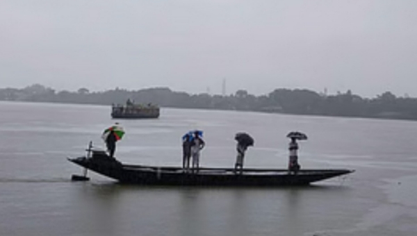 এই শীতে ভাঙন আতঙ্কে দিন কাটছে তাদের
