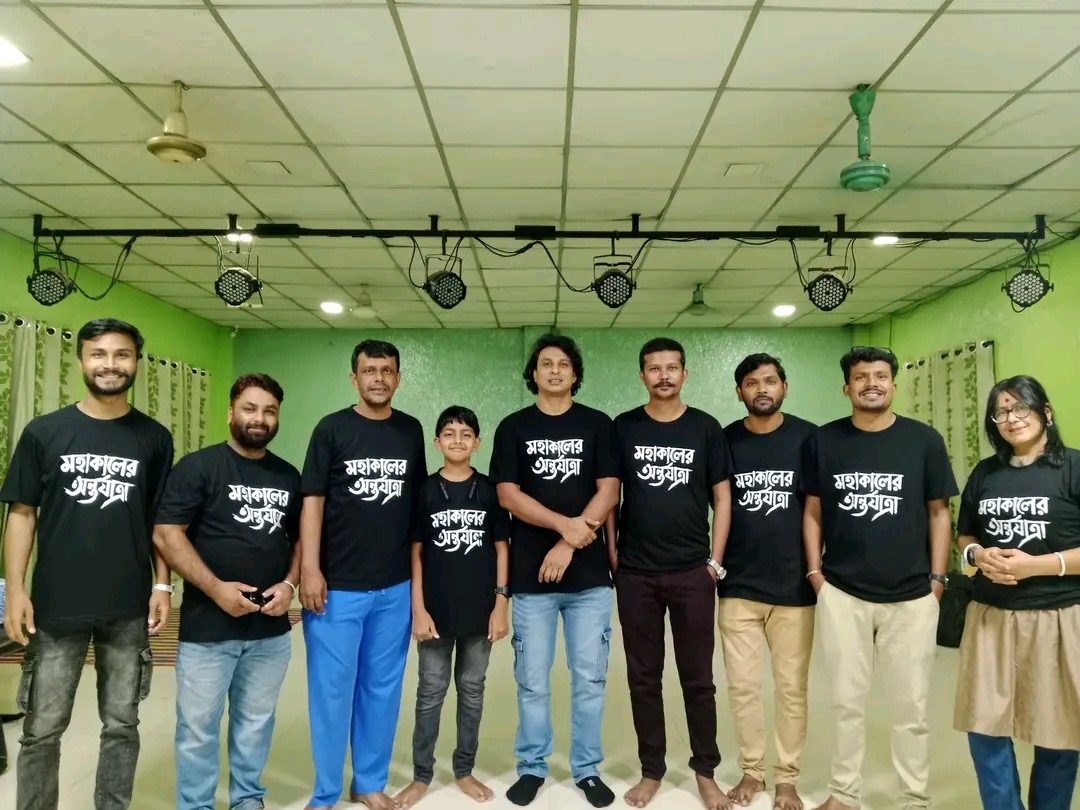 জীবন ও মৃত্যুর দার্শনিক গল্প নিয়ে আজ ঢাকার মঞ্চে ‘মহাকালের অন্তর্যাত্রা’ জীবন ও মৃত্যুর দার্শনিক গল্প নিয়ে আজ ঢাকার মঞ্চে ‘মহাকালের অন্তর্যাত্রা’
