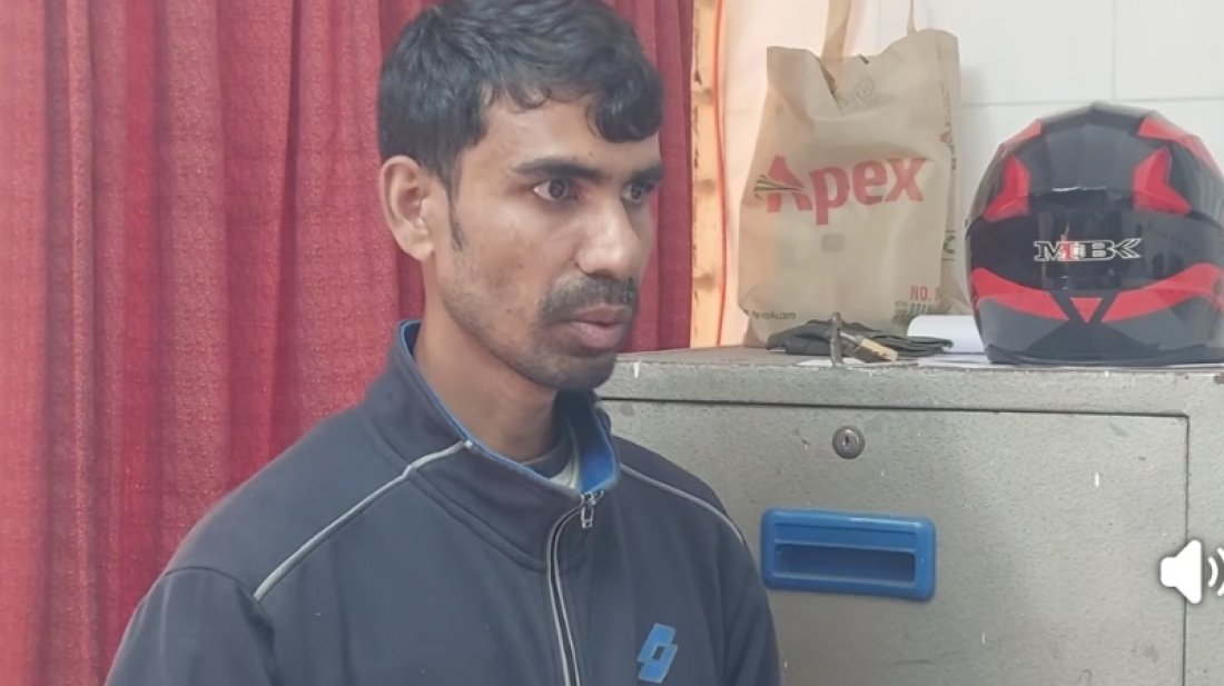 জেলা প্রশাসকের কার্যালয়ে ঢুকে হামলার চেষ্টা, যুবক আটক