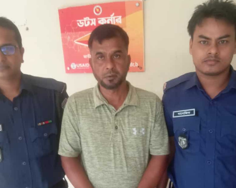 এই শীতে ভাঙন আতঙ্কে দিন কাটছে তাদের