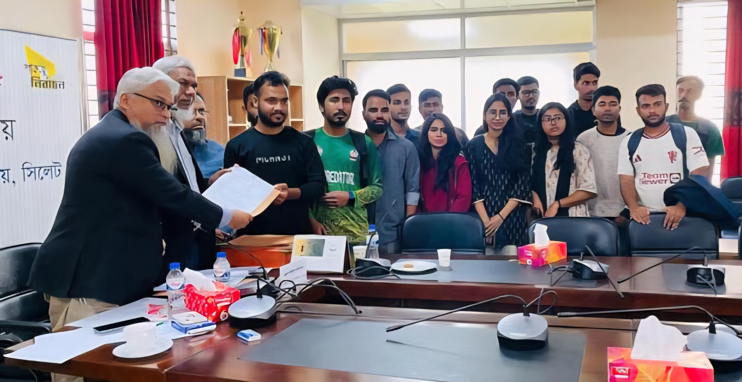 বিশ্বনাথে সাংবাদিকদের সাথে জামায়াতে ইসলামী প্রার্থীর মতবিনিময়