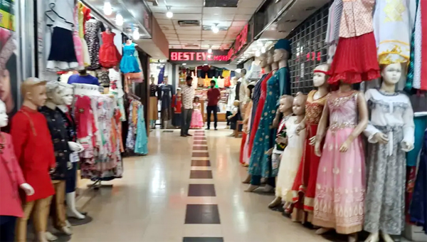 সিলেটসহ সারাদেশে রাত ৮টার মধ্যে দোকান ও শপিংমল বন্ধের সিদ্ধান্ত
