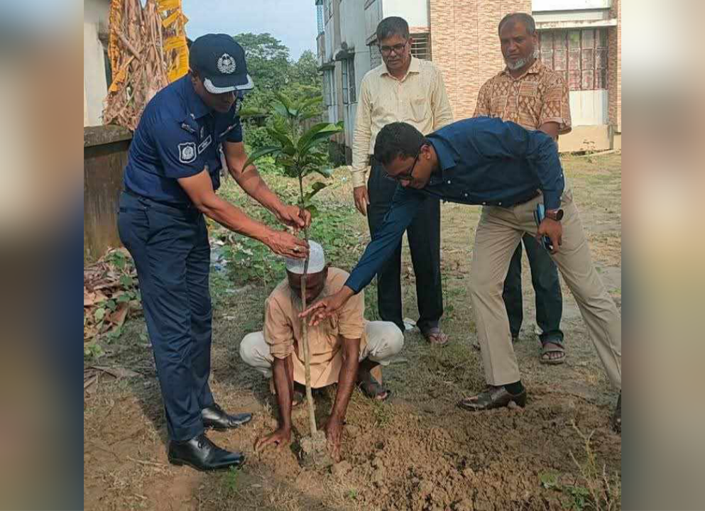 এই শীতে ভাঙন আতঙ্কে দিন কাটছে তাদের