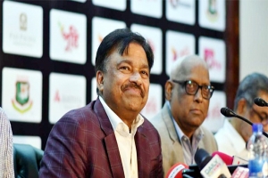১৪ ব্যাংকে ২৩৮ কোটি টাকা স্থানান্তর বিসিবির, যা বললেন ফারুক