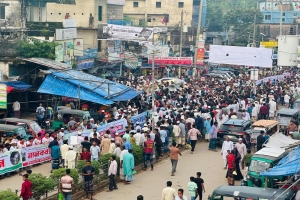 জকিগঞ্জে নোমান হত্যা : প্রতিবাদে ফুঁসে উঠেছে সাধারণ মানুষ